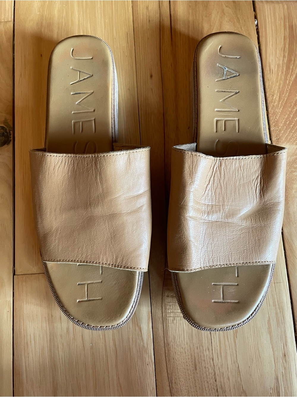 James Smith Off Duty Beige Slide Size 39(8.5)